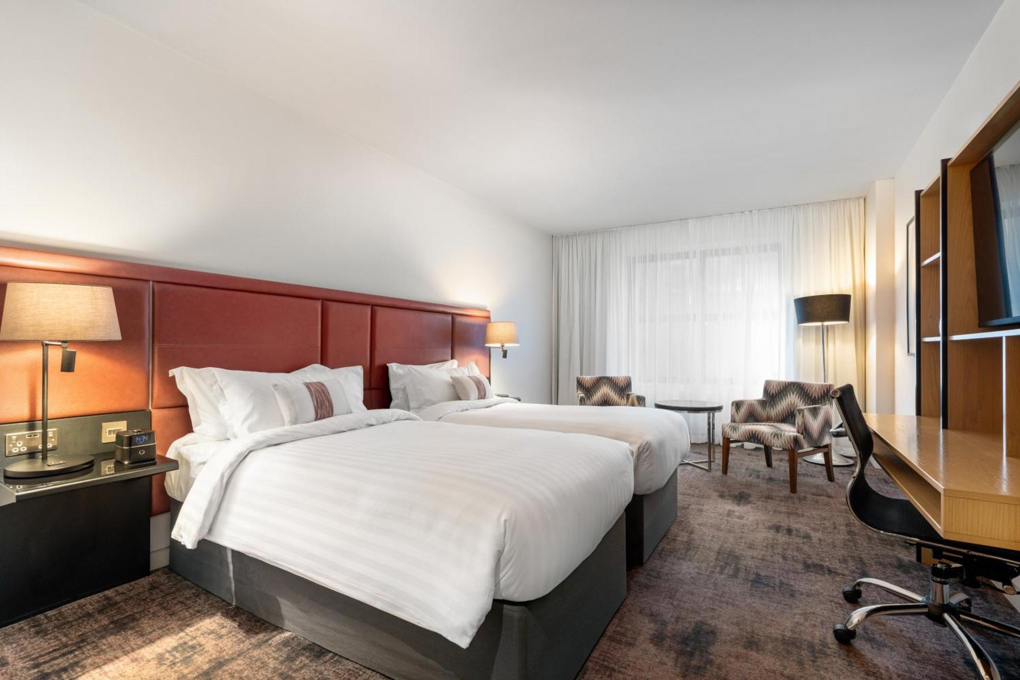 เดอะ สเปนเซอร์ โฮเต็ล Hotel ดับลิน ภายนอก รูปภาพ